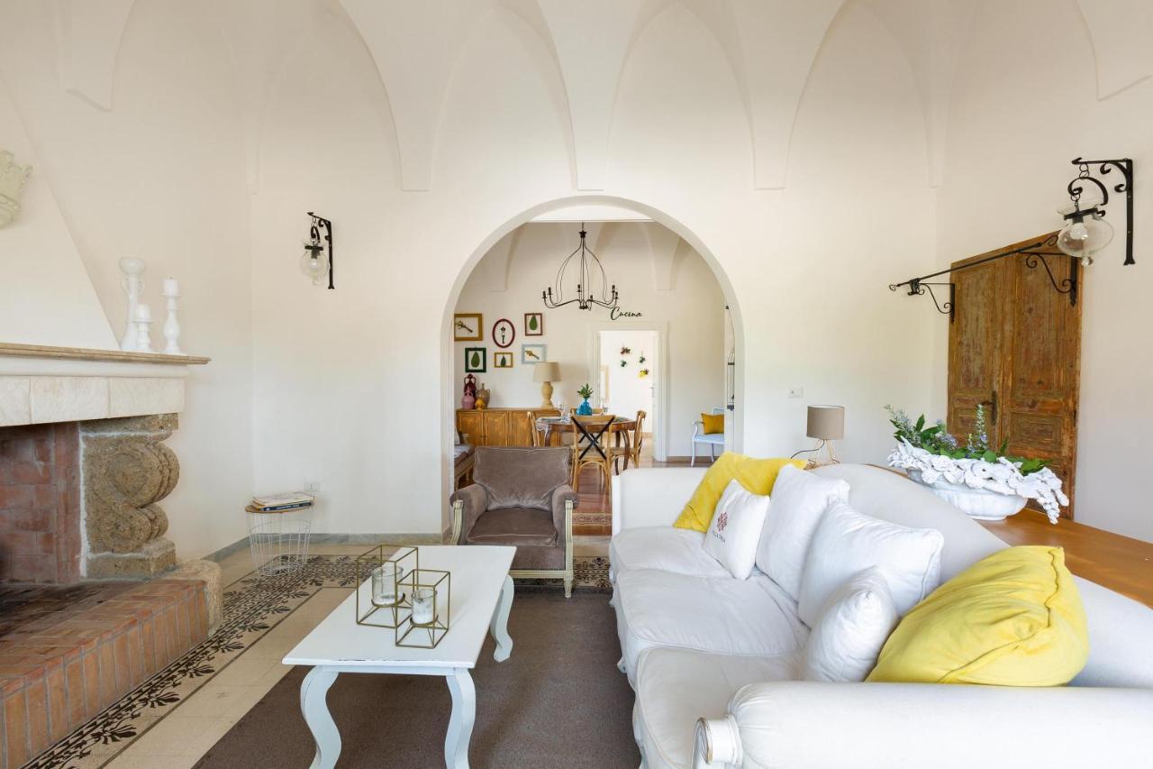 Villa Thea Charming House Carovigno Bagian luar foto