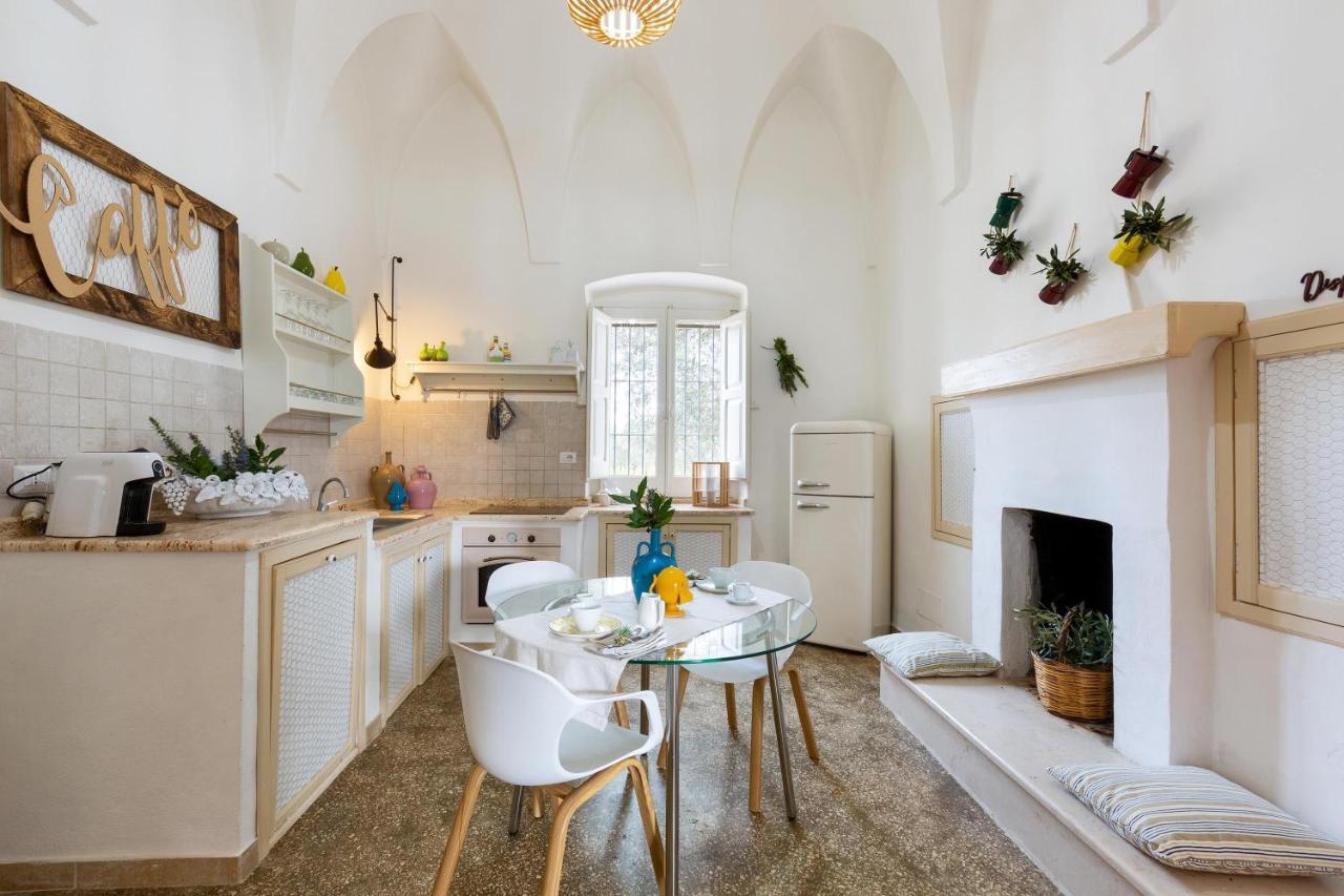 Villa Thea Charming House Carovigno Bagian luar foto